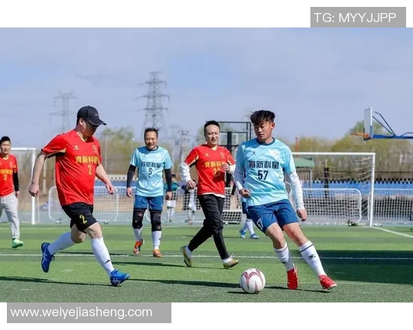 足球星用潮汕话热力开讲带你感受家乡方言与绿茵场激情交汇